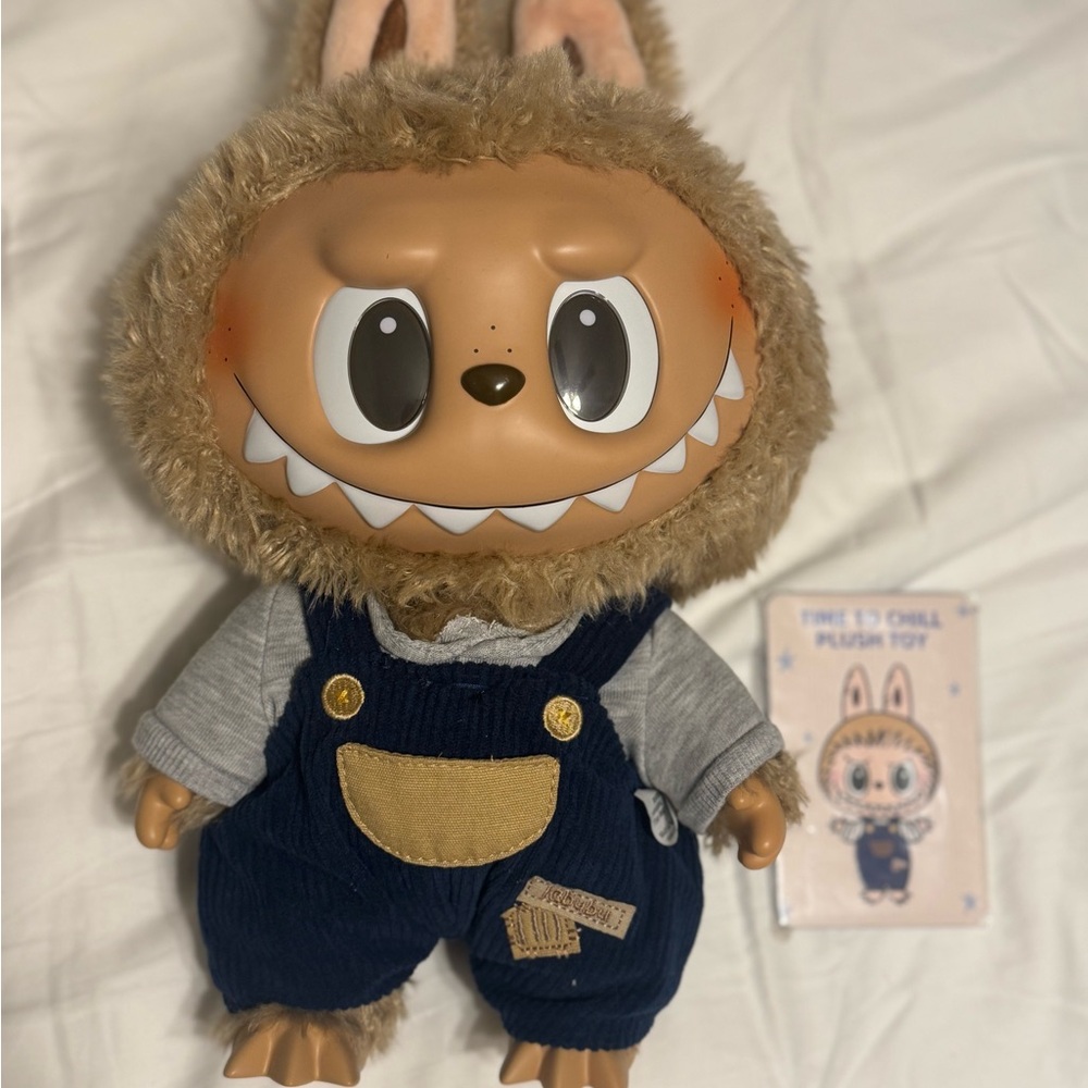 LABUBU Time to chill-Vinyl Plush Doll